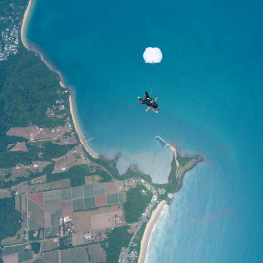 Airlie Beach 8,500 ft Tandem Skydive