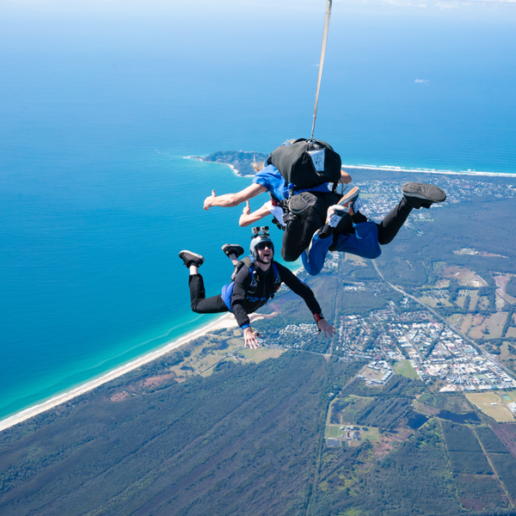 Byron Bay 15,000 ft Tandem Skydive + Video and Photos