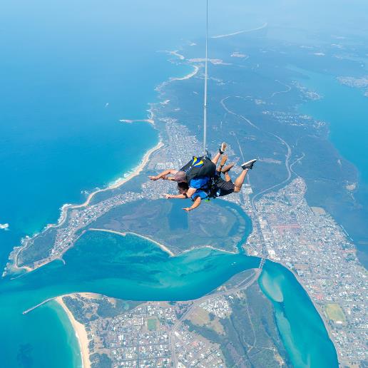 Newcastle 15,000 ft Tandem Skydive + Photos