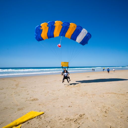 Noosa 10,000 ft Tandem Skydive + Video and Photos