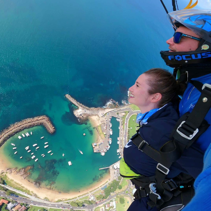 Sydney-Wollongong 15,000 ft Tandem Skydive + Photos